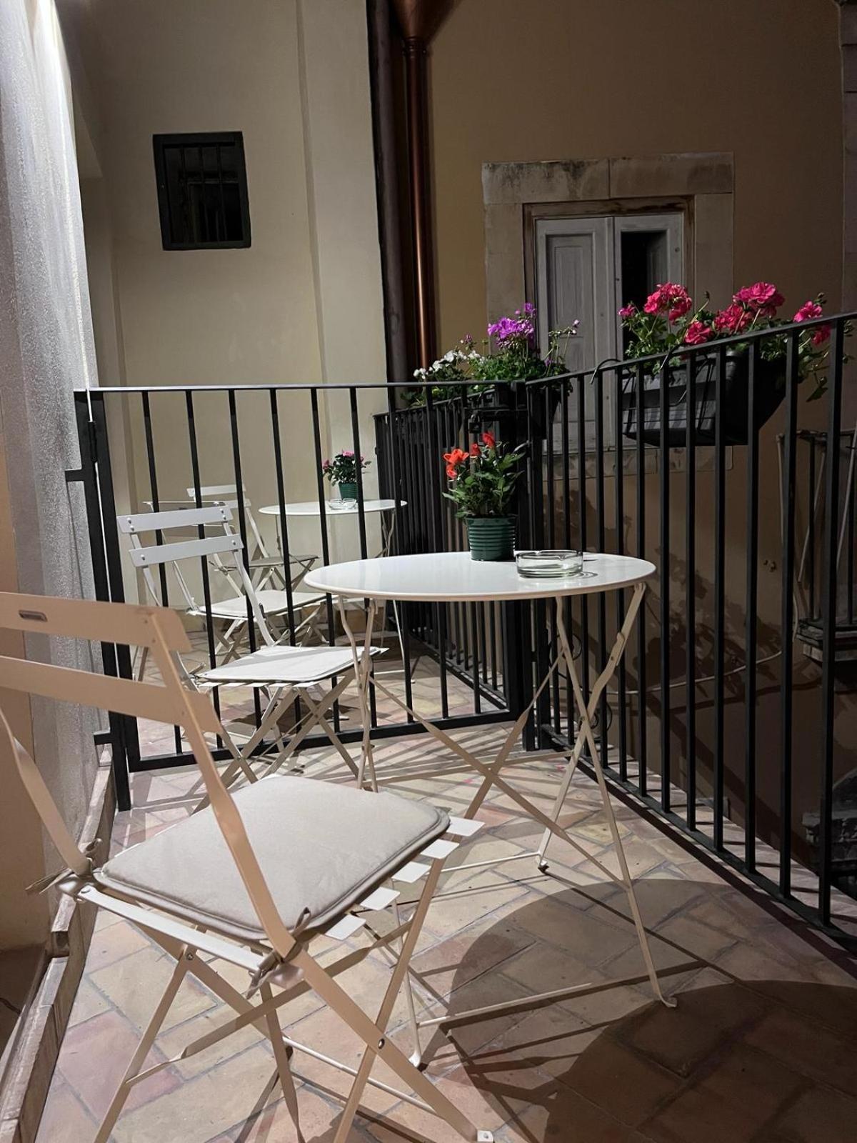 Ortigia Bed And Breakfast Syracuse Buitenkant foto